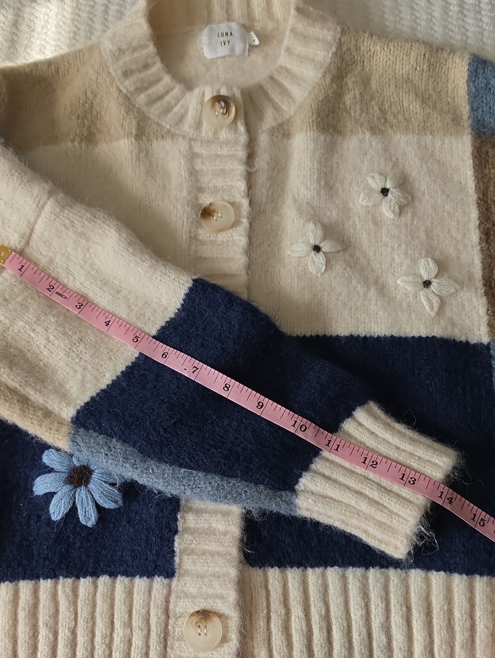 Luna Ivy Cream & Blue Colorblock Floral Knit Cardigan Sweater - Picture 8 of 8